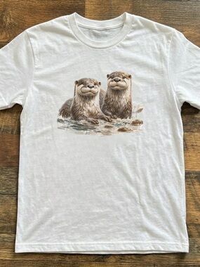 Gildan White T-Shirt with Otter Graphic